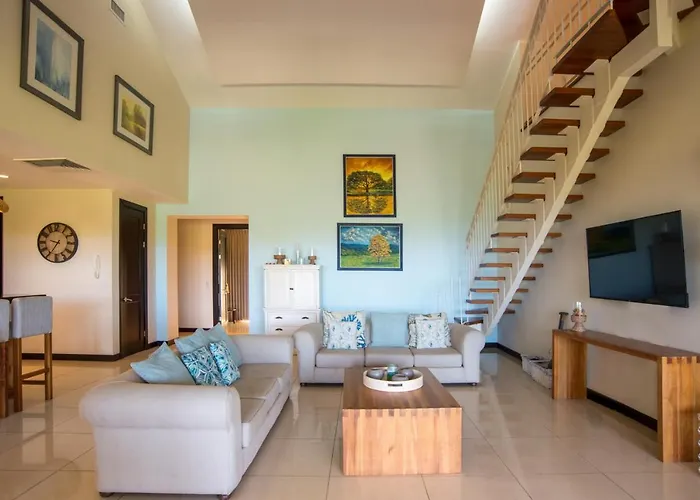 Сasa de vacaciones Adults Only 4br Penthouse W Partial Ocean View, Carao Reserva Conchal Playa Conchal