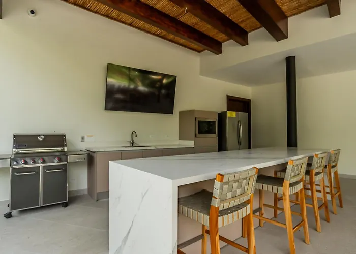 Adults Only 4br Penthouse W Partial Ocean View, Carao Reserva Conchal Playa Conchal